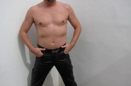 Profil von: Carlos-Privat - masturbation gays, nackter schwanz
